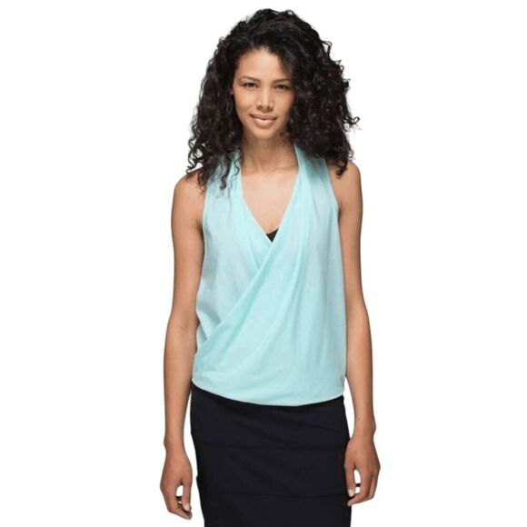 NWOT LULULEMON ATHLETICA Rollin With My Om'ies Tank in Aquamarine Size 2 - Picture 1 of 8
